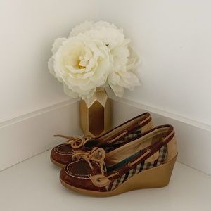 Sperry wedge heels